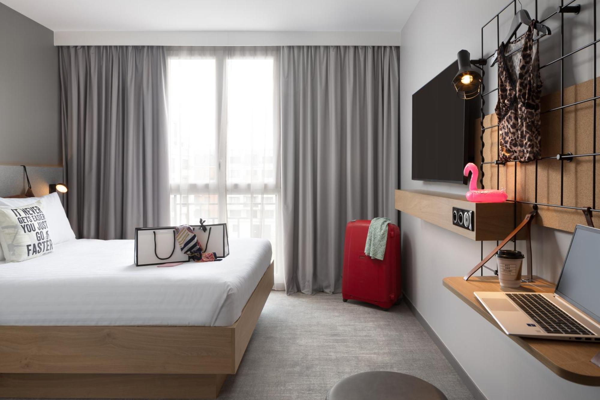 Moxy Paris كلامار المظهر الخارجي الصورة